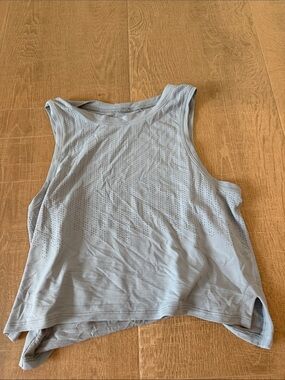 Lululemon Women’s Light Blue Sleeveless Workout Tank Top